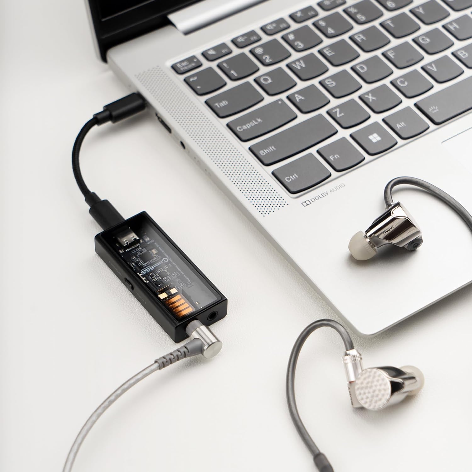 Questyle M15i - Mobile headphone amplifier with DAC - 4