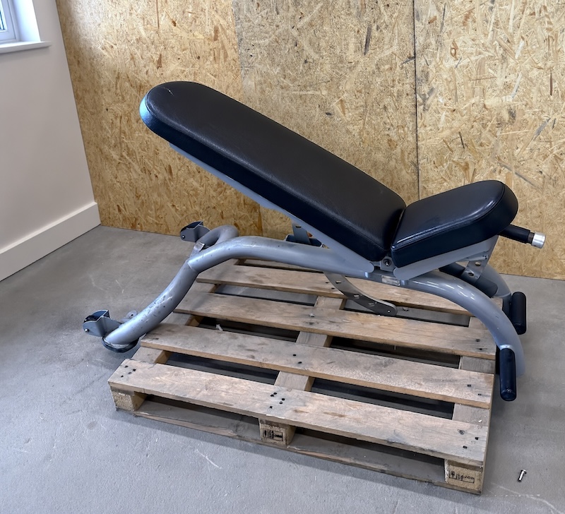 Matrix Aura G3 ställbar bänk