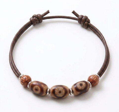 Armband brunt läder med melerade kulor