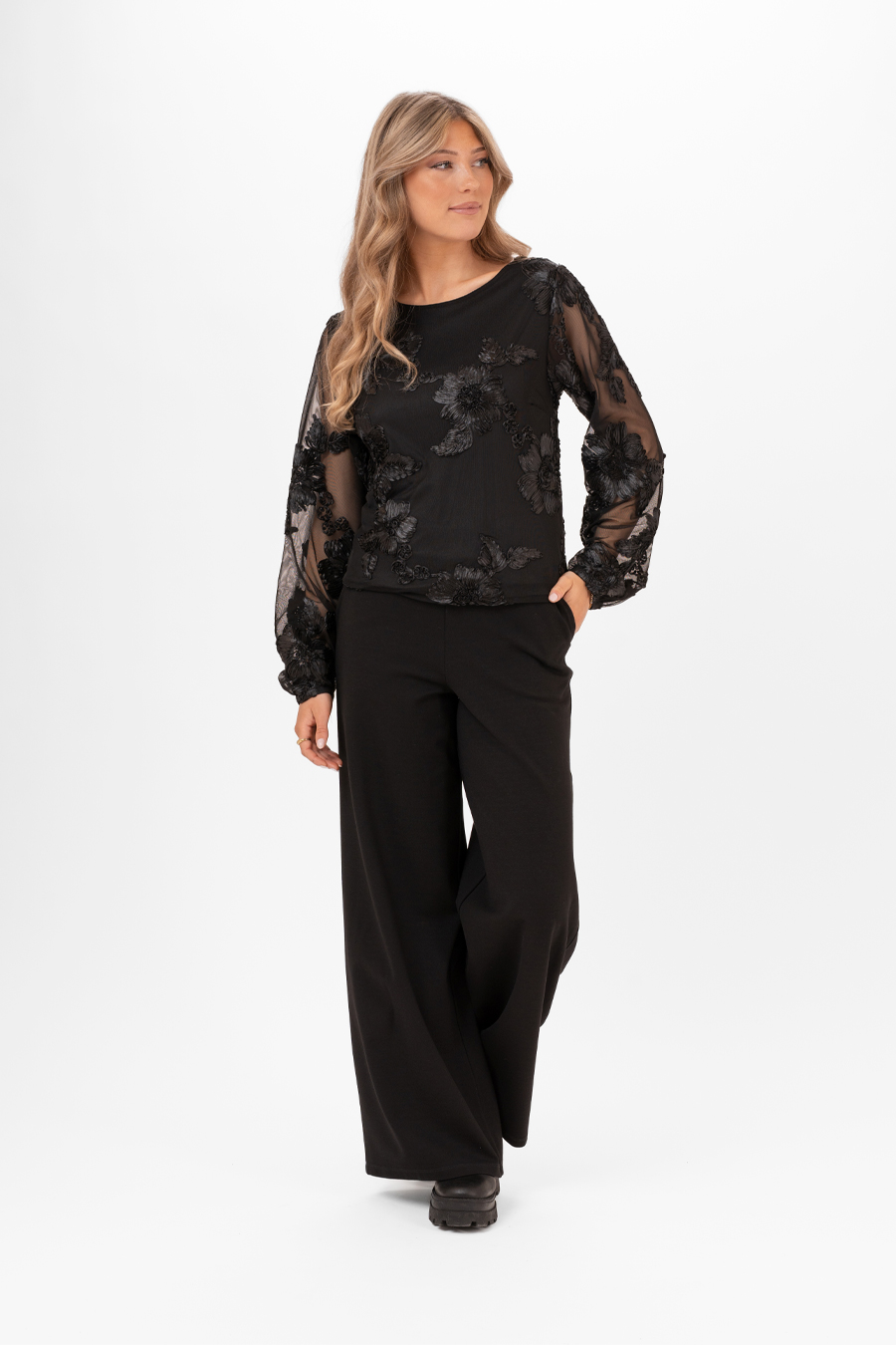 Capri Collection Maeve Black - 3