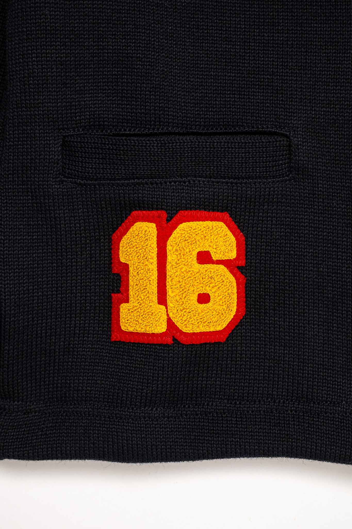 Dehen 1920 x Göteborg Manufaktur - Athletic Champs Varsity Cardigan Patches - 5