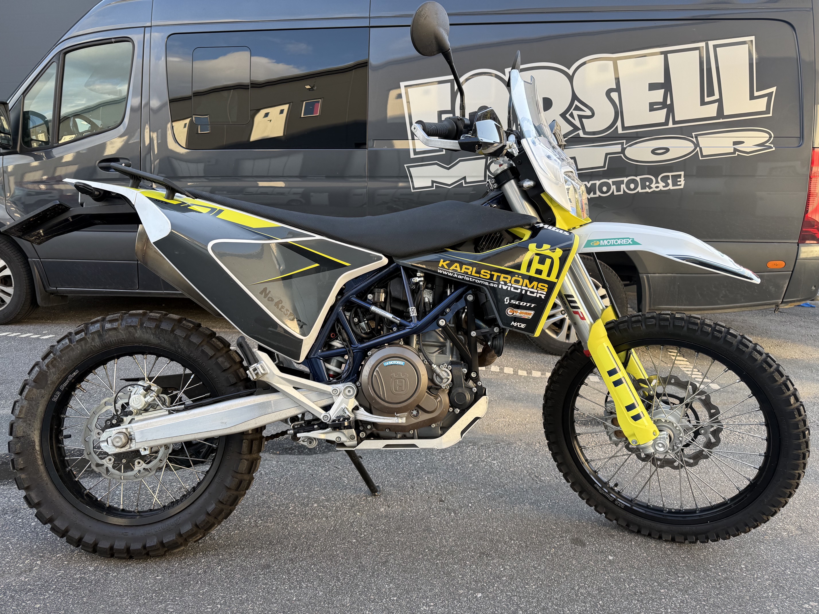 Husqvarna 701 Enduro 2024 / Endast 115mil / Räntefritt 24mån