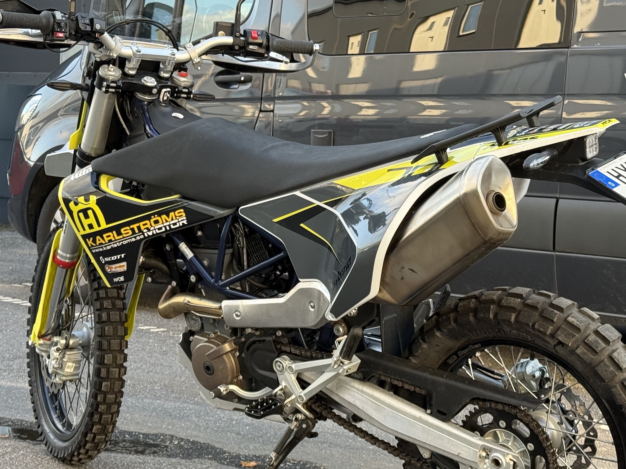 Husqvarna 701 Enduro 2024 / Endast 115mil / Räntefritt 24mån - 8