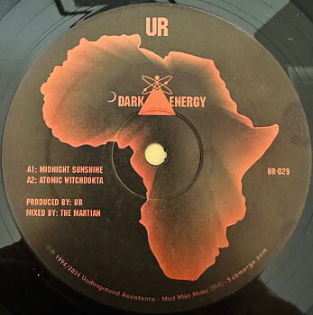 UR - Dark Energy 