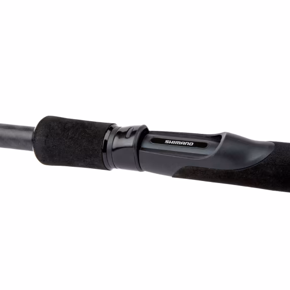 Shimano Aero X1A Big Carp Feeder 3,66 m 150 g är ett kraftfullt och mångsidigt feeder-/karpspö från Shimano, utvecklat för längre kast och fiske med tyngre sänken