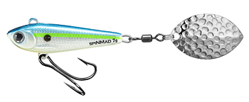 SPINMAD PRO SPINNER 7 g är ett effektivt spinntailbete för dig som vill fiska aktivt och täcka stora vattenområden. Den roterande skeden skapar tydliga vibrationer