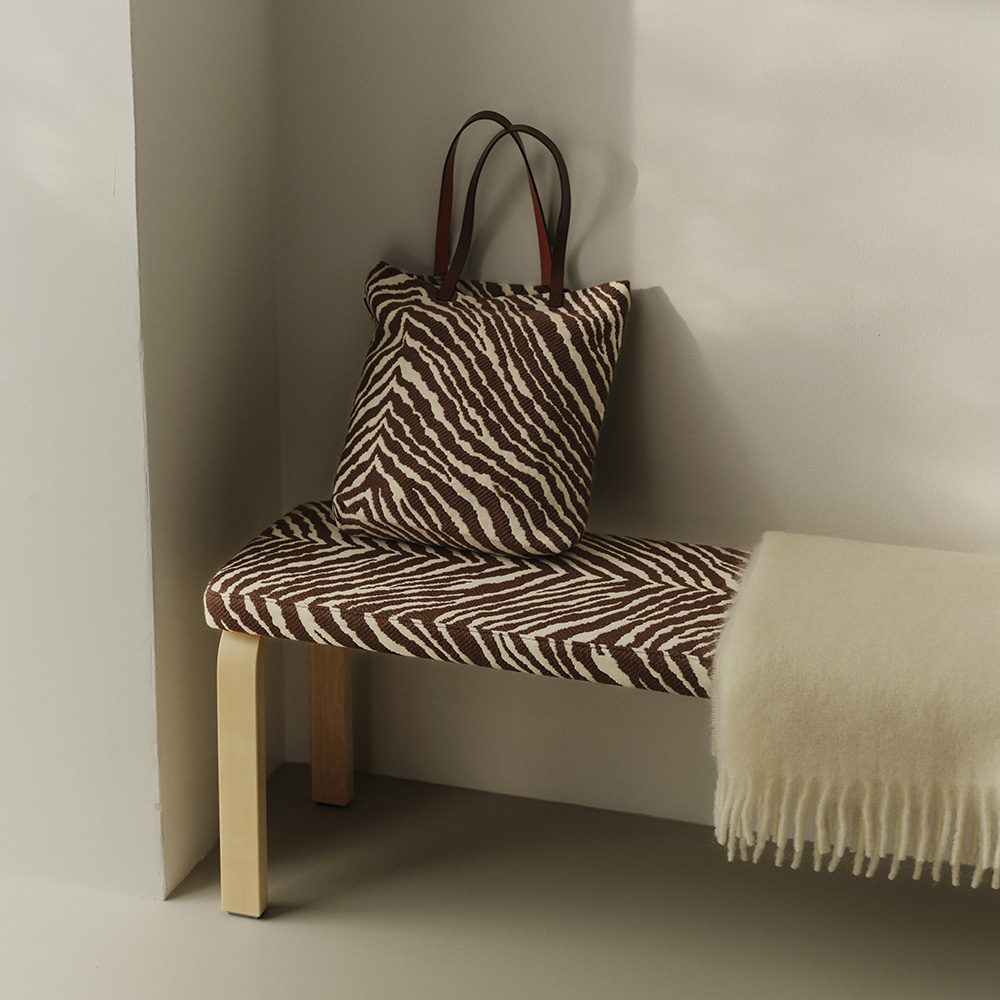 Bench 153B Seat upholstered 150x35 cm - Aalto  - 4