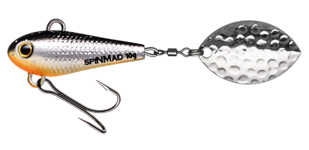 SPINMAD WIR 10 g är ett mångsidigt spinntailbete utvecklat för effektivt fiske efter abborre, asp, regnbåge och öring. Den kompakta kroppen ger bra kastlängd