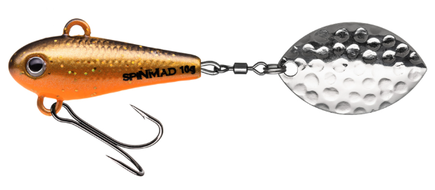 SPINMAD WIR 10 g är ett mångsidigt spinntailbete utvecklat för effektivt fiske efter abborre, asp, regnbåge och öring. Den kompakta kroppen ger bra kastlängd