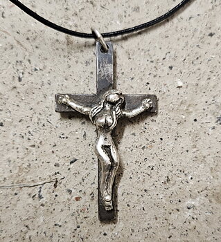 Halsband Rise Again silver och järn.