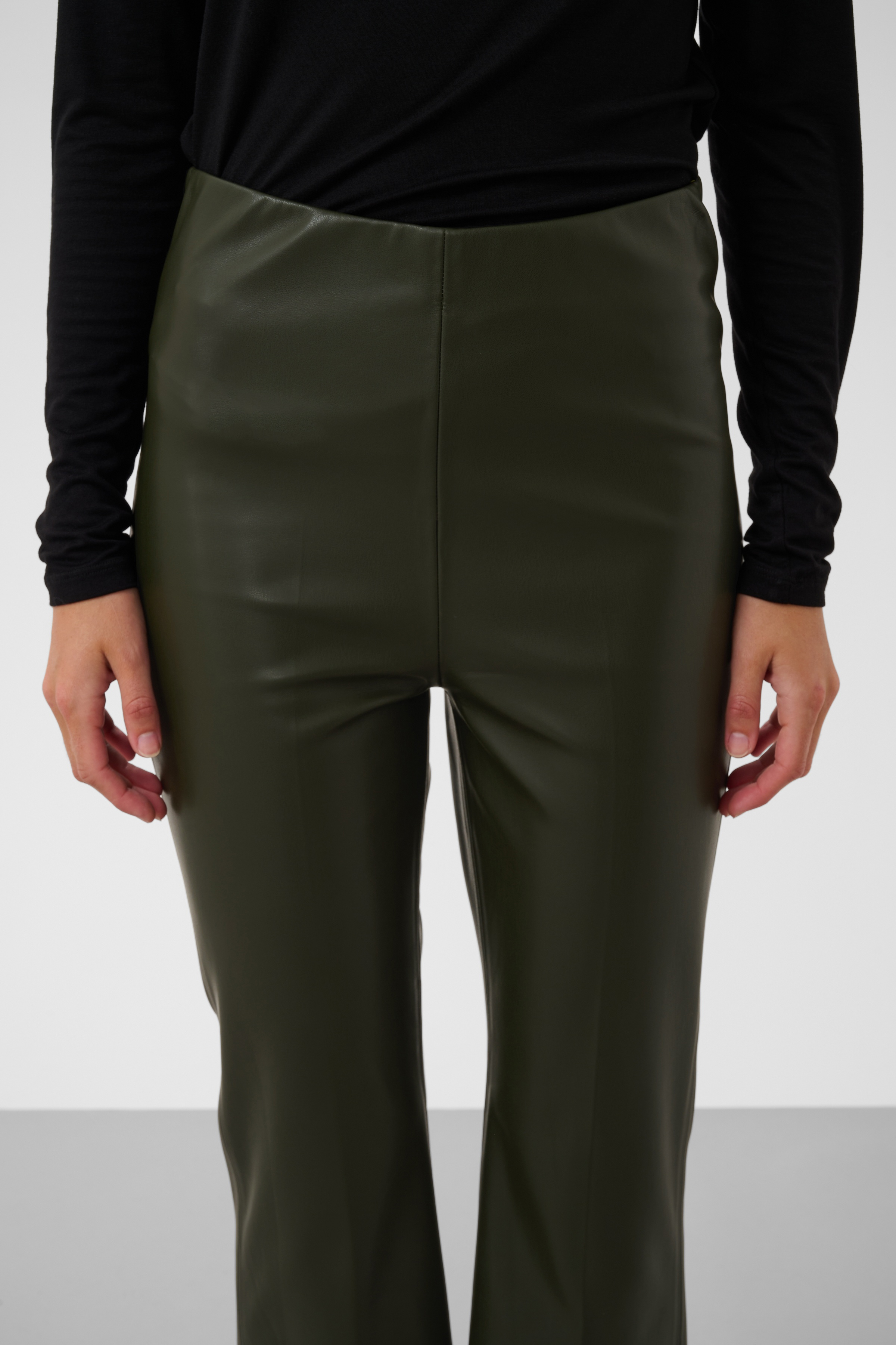 SLKaylee PU Kickflare Pants Rosin - 3