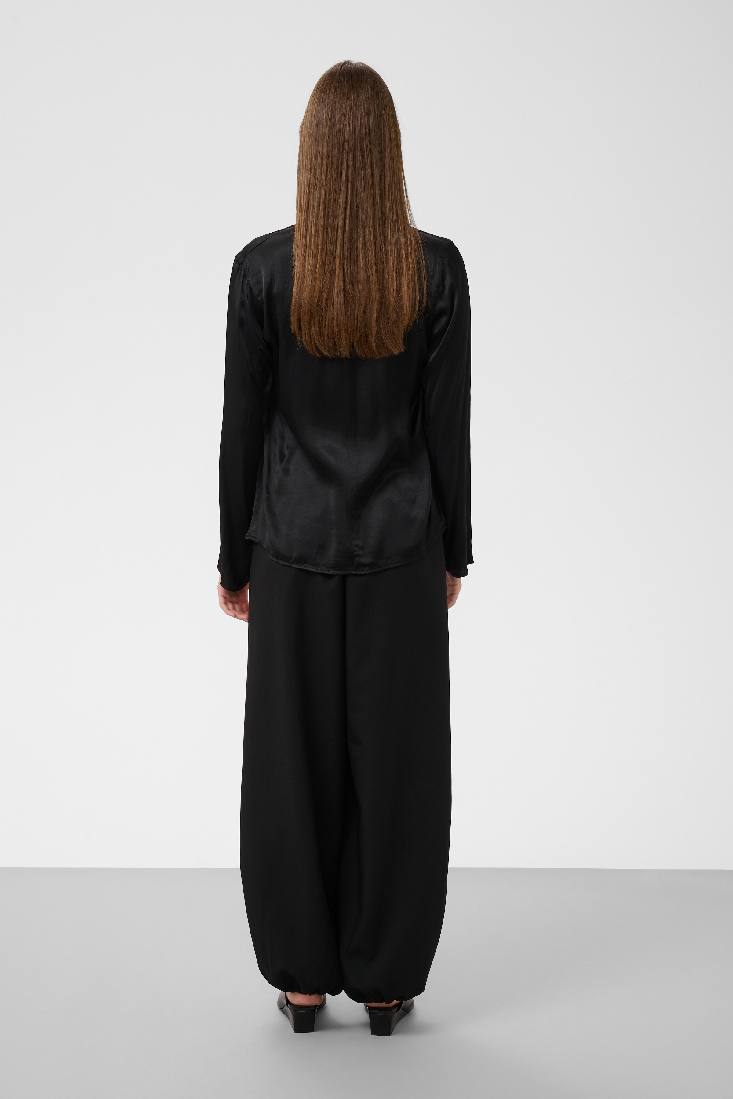SLNadeya Blouse LS Black - 5