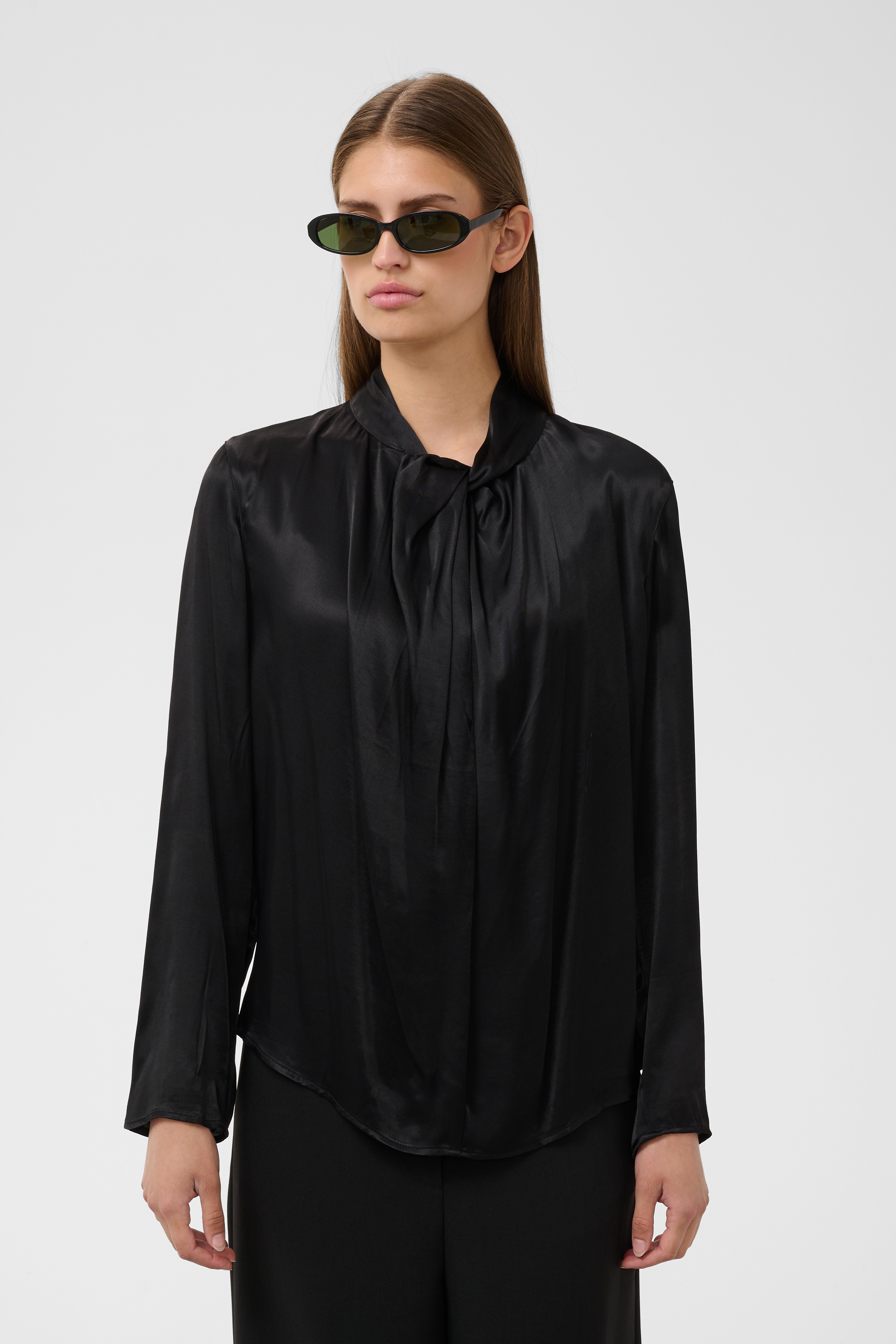 SLNadeya Blouse LS Black - 6