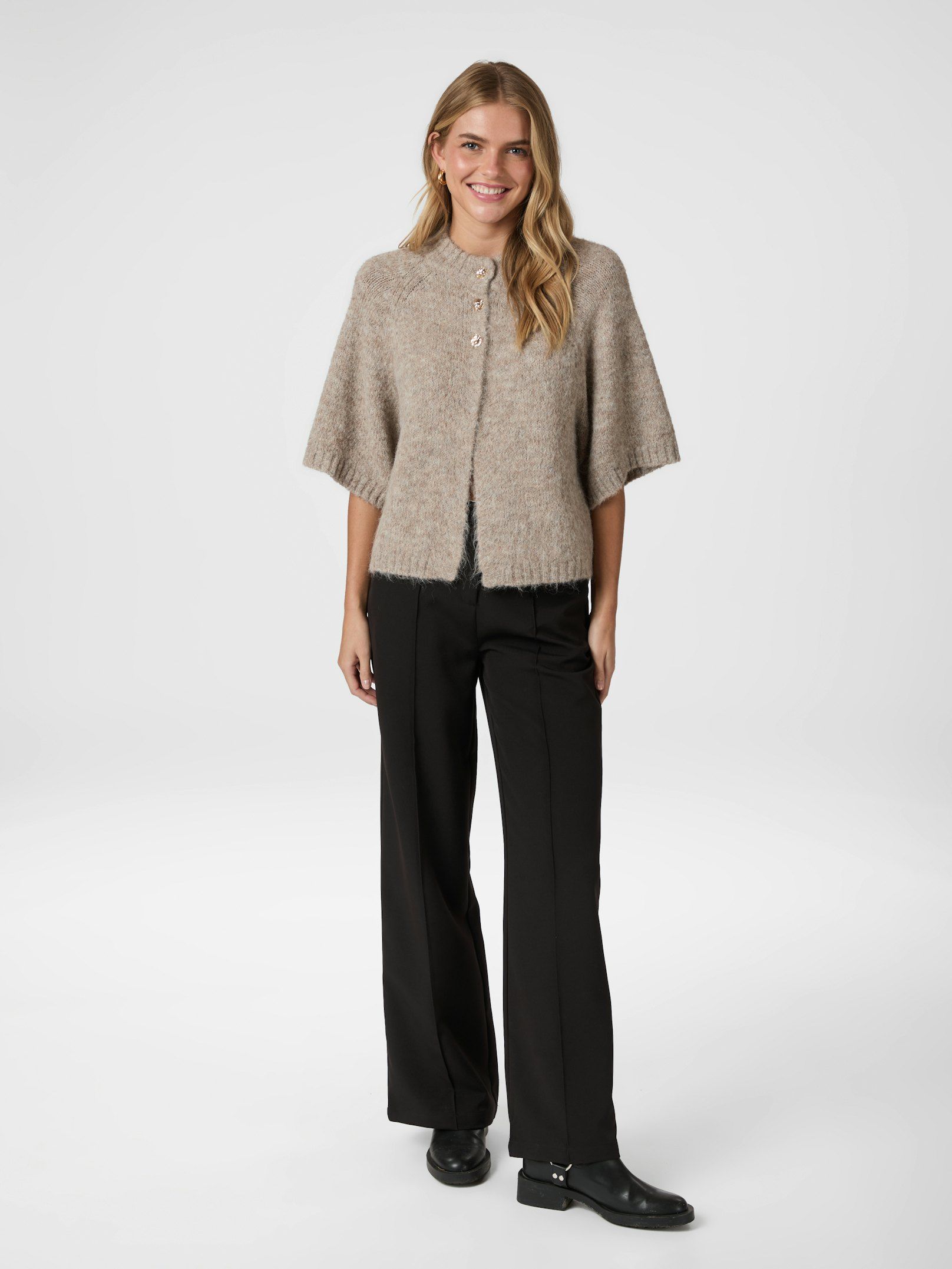 Neo Noir Benuta Fluffy Knit Gardigan BM - 4