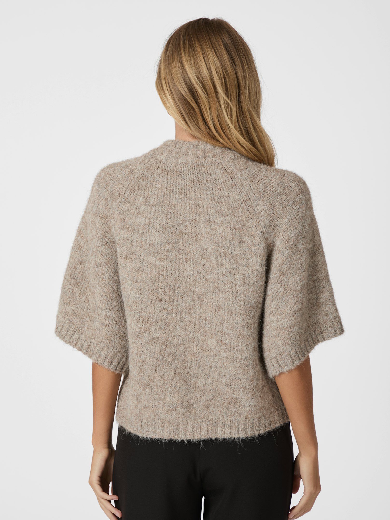 Neo Noir Benuta Fluffy Knit Gardigan BM - 6