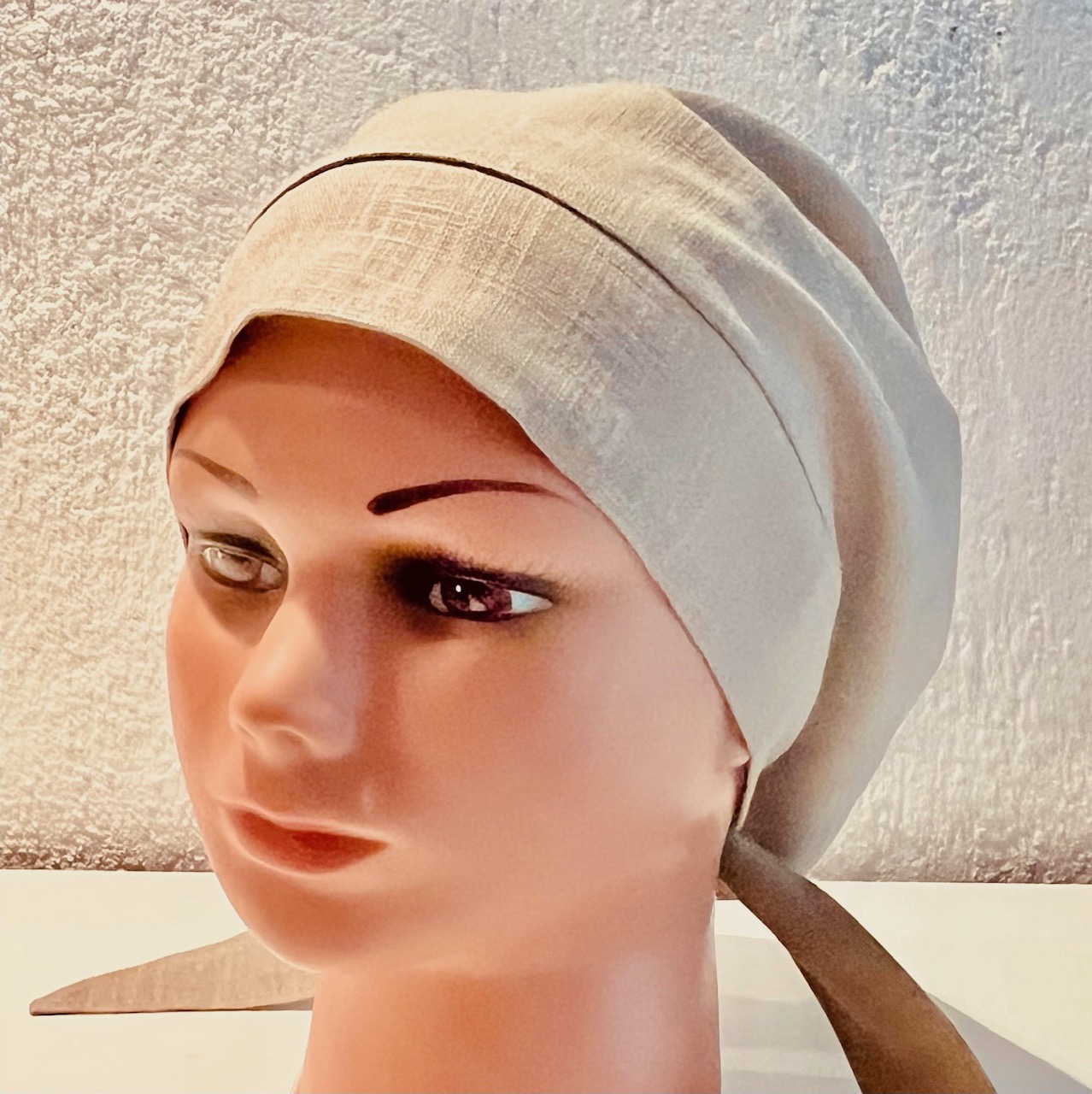 Bonnet/Sjalett Lina  - Sand