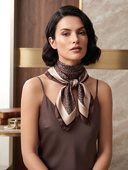 Scarf mini brown