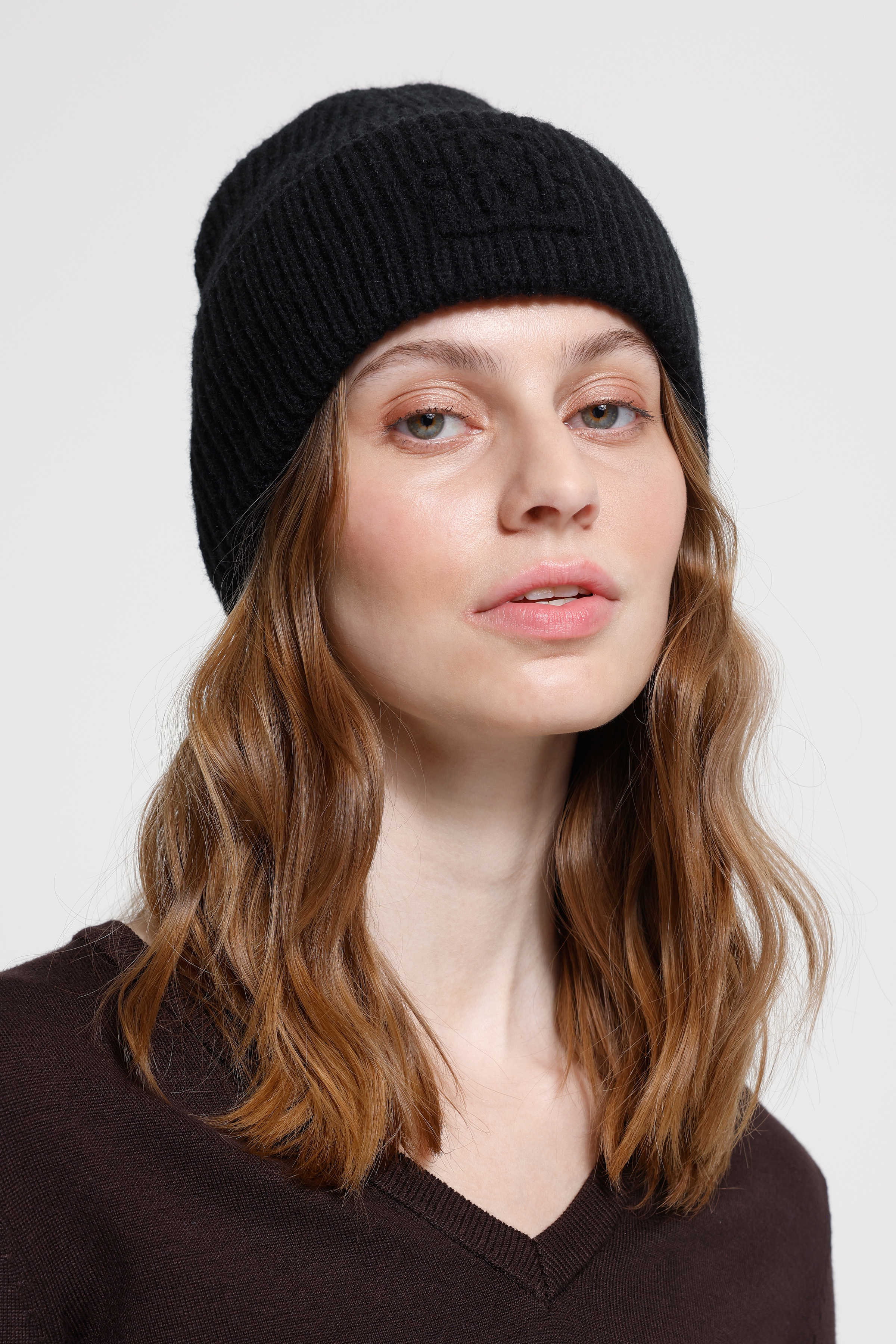 IAGAIA HAT Black  - 4