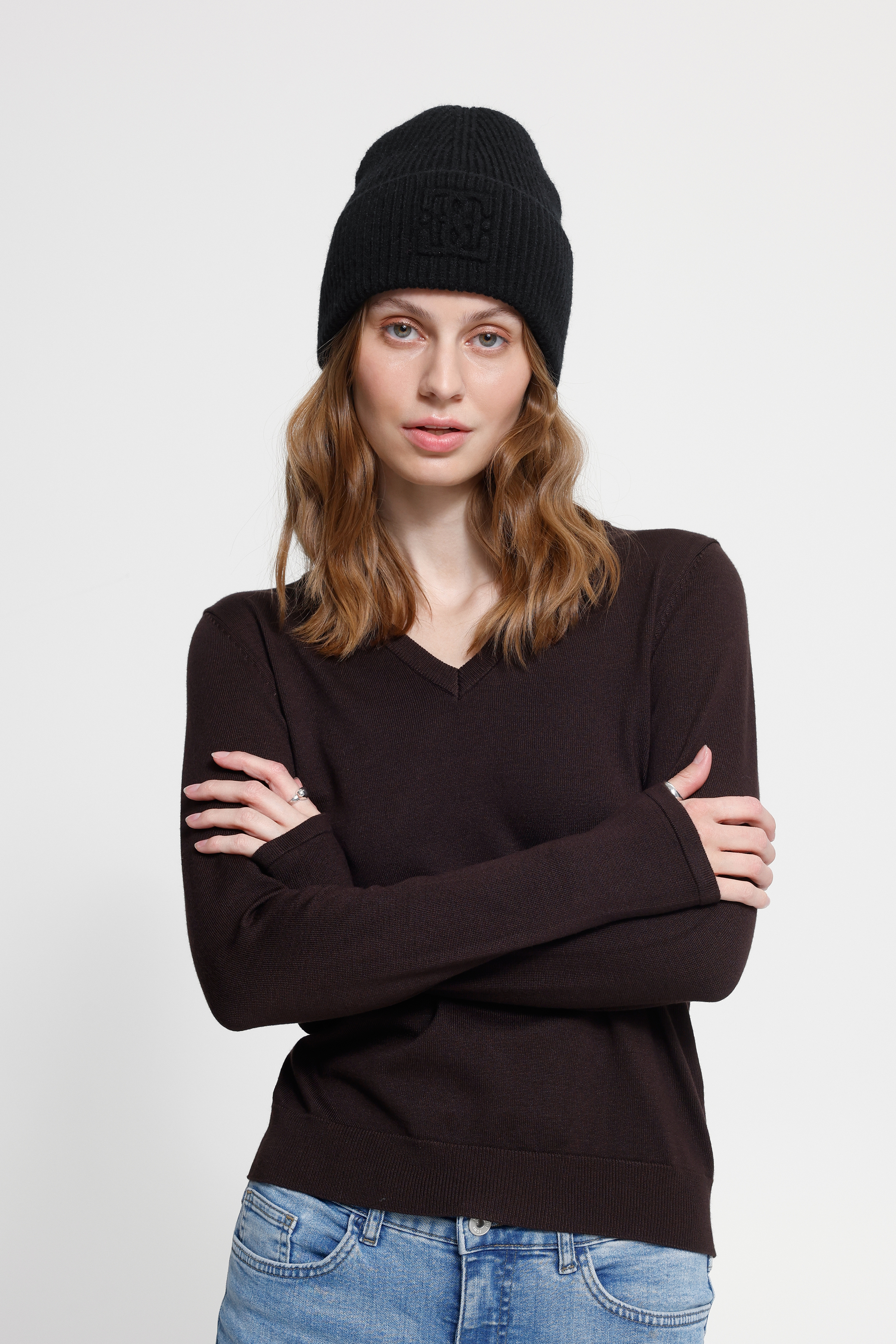 IAGAIA HAT Black  - 5