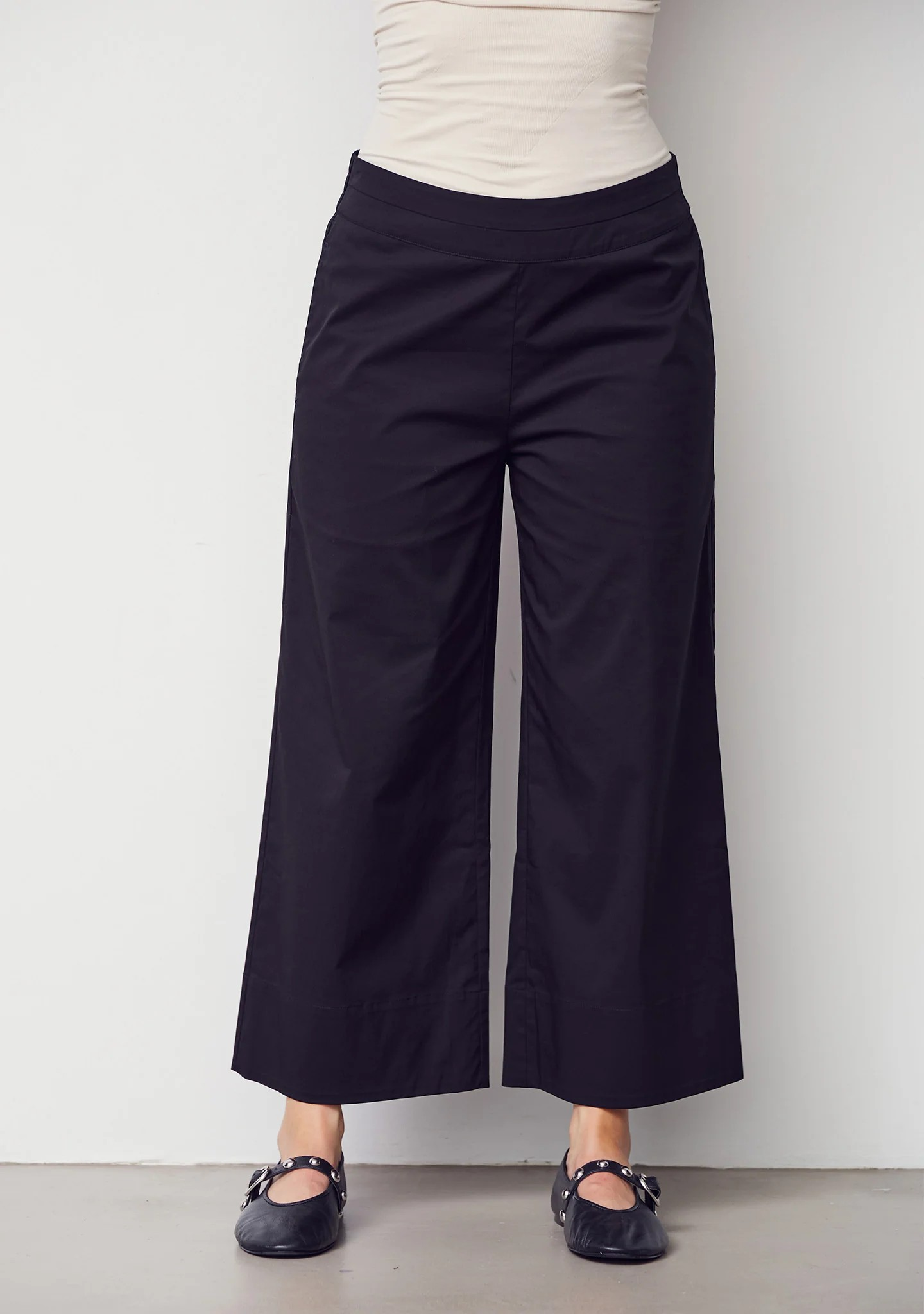 Sigga Pant - Isay
