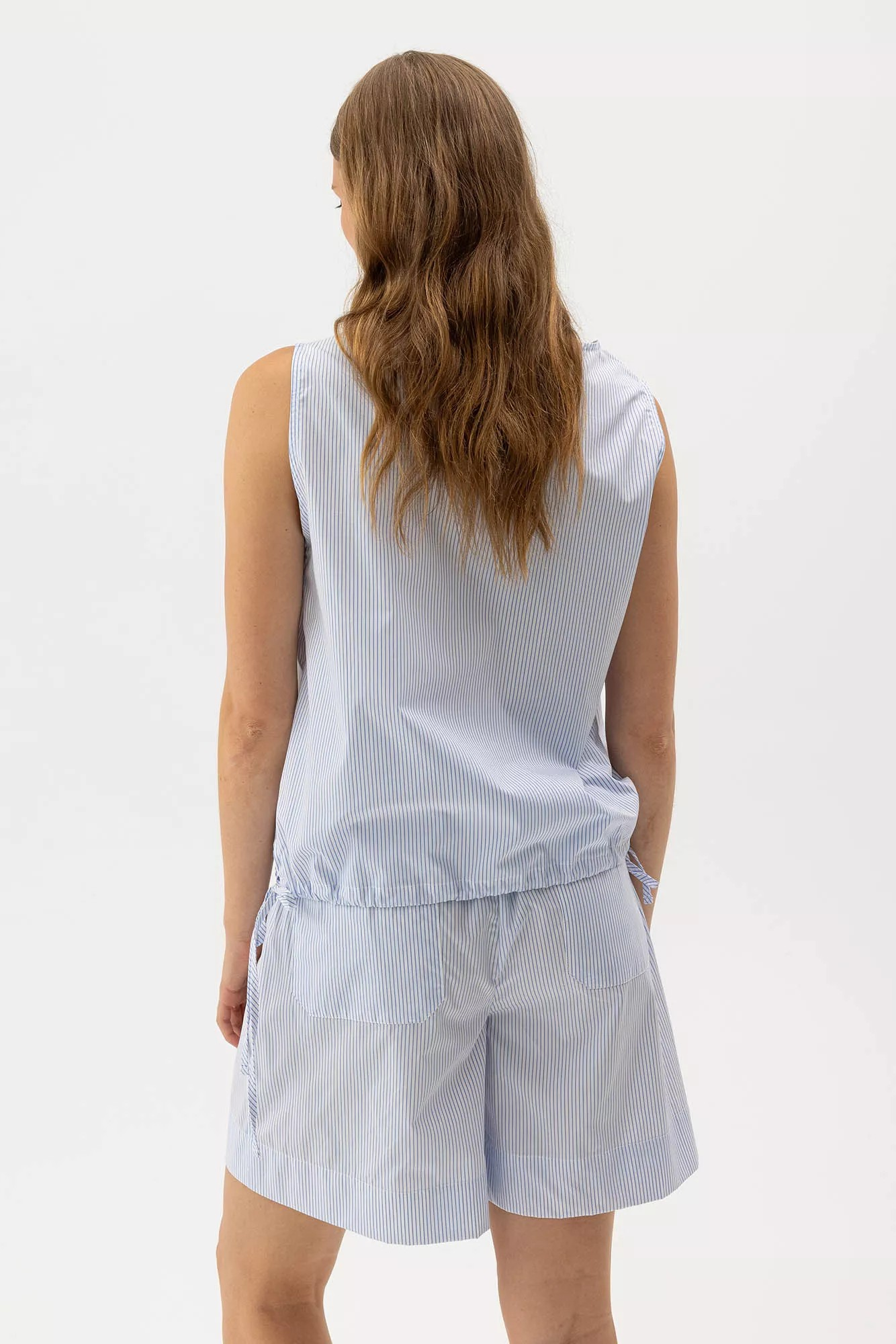 Marie Top - White / Light Blue - Holebrook