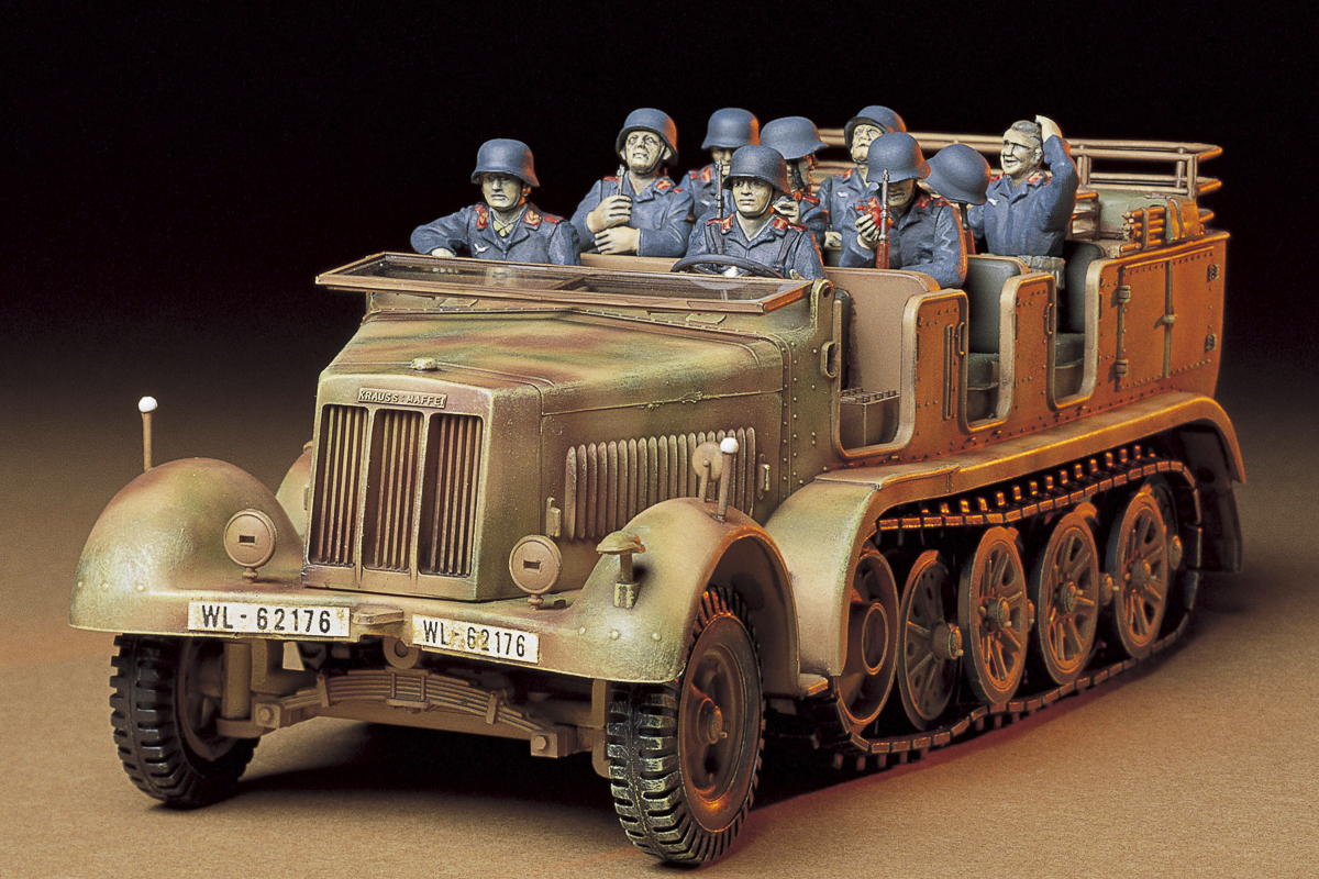 Tamiya 35148 1/35 German 8ton Semi Track sd.kfz.7