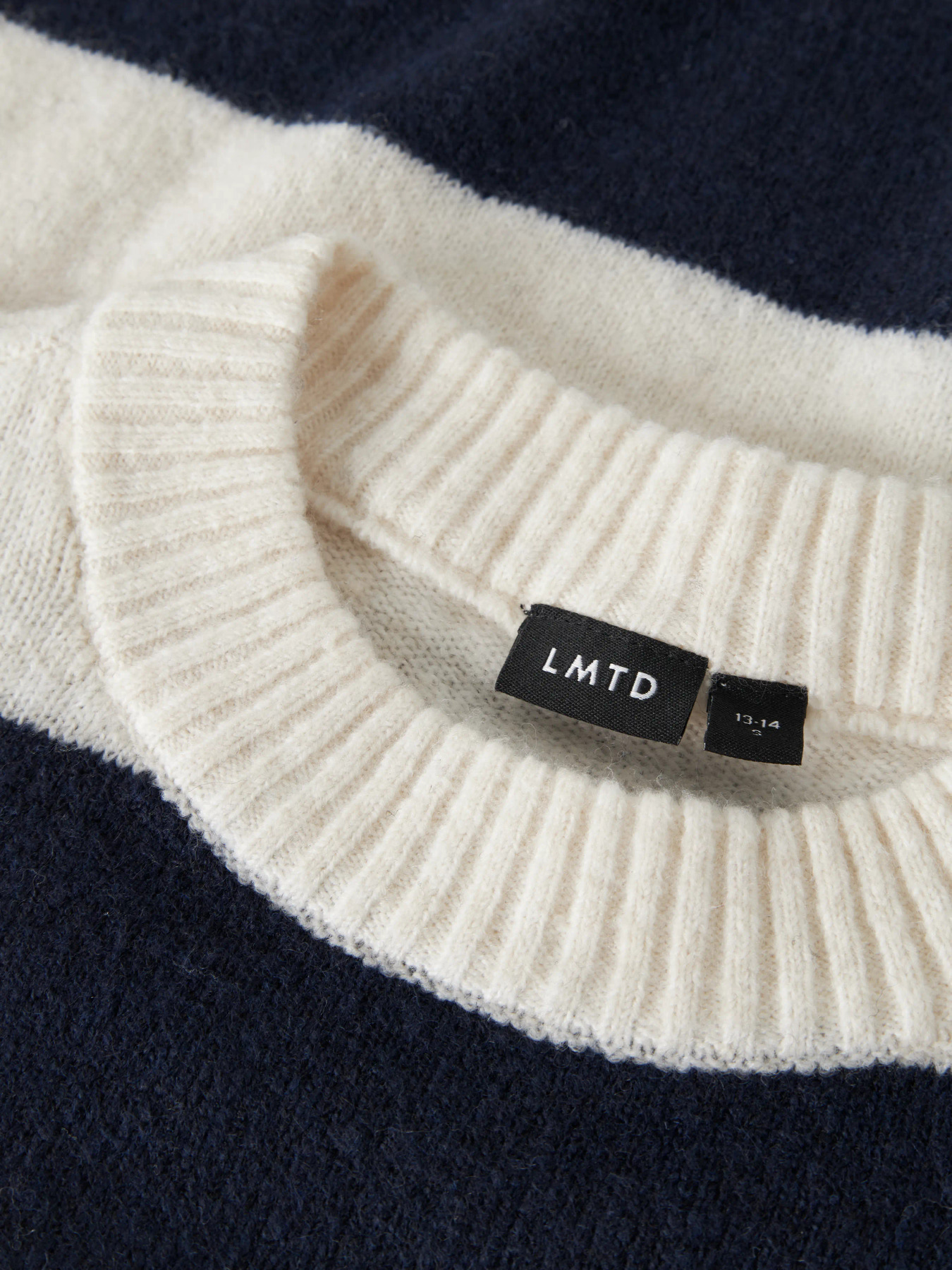 NLFBYNTHE STRIPE LS SHORT KNIT NOOS Dark Sapphire White - 4