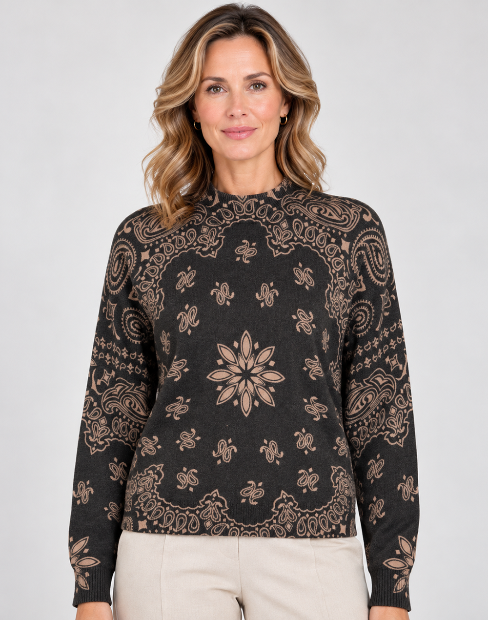 Jumper hög hals mönstrad beige/brun