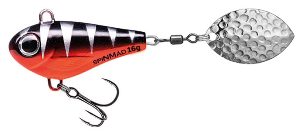 SpinMad Jigmaster 16 g är ett kompakt och effektivt spinnertail med tydlig gång och bra vibrationer i vattnet. Perfekt för aktivt fiske efter abborre, gädda och asp.