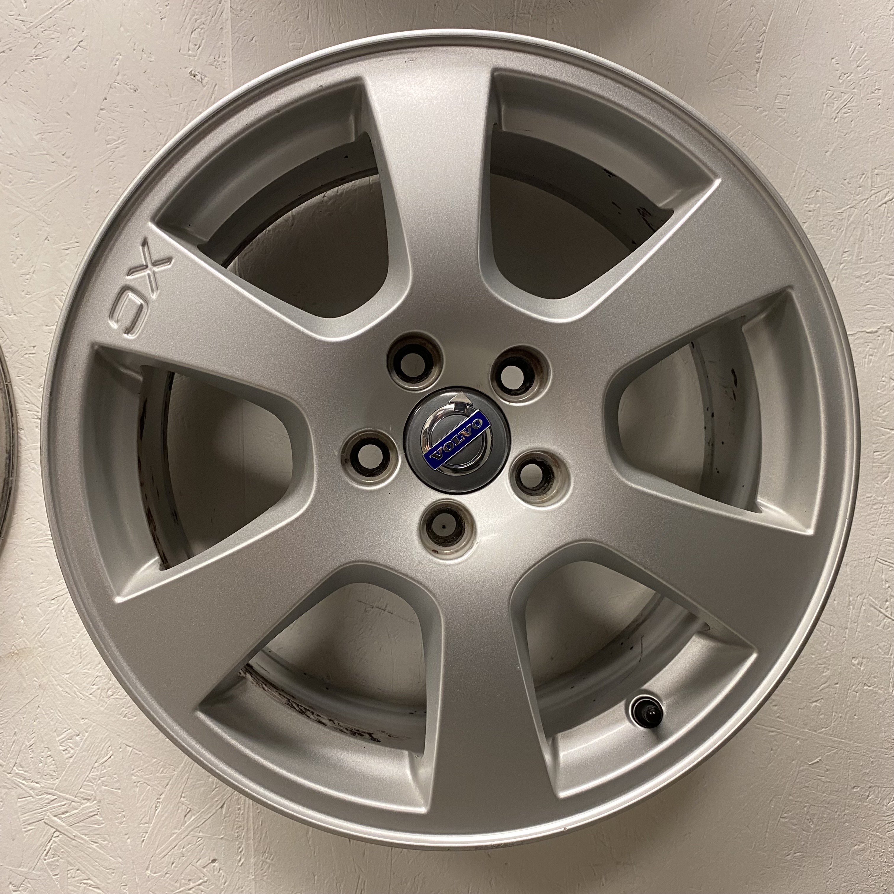 BEGAGNAT | 4 st | 17" VOLVO SEGIN XC60 Alufälgar 30671480 | 5x108 7.5x17 ET55 63.4 - 2