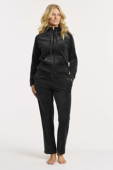Damella 99200-000 Velour suit Samira Black