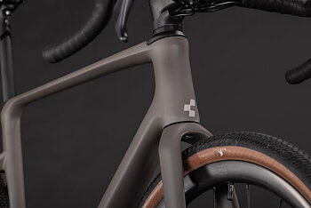 Cube Nuroad C:62 Pro cedar´n´stone Medium