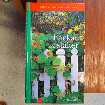 Häckar och staket av Richard Bird