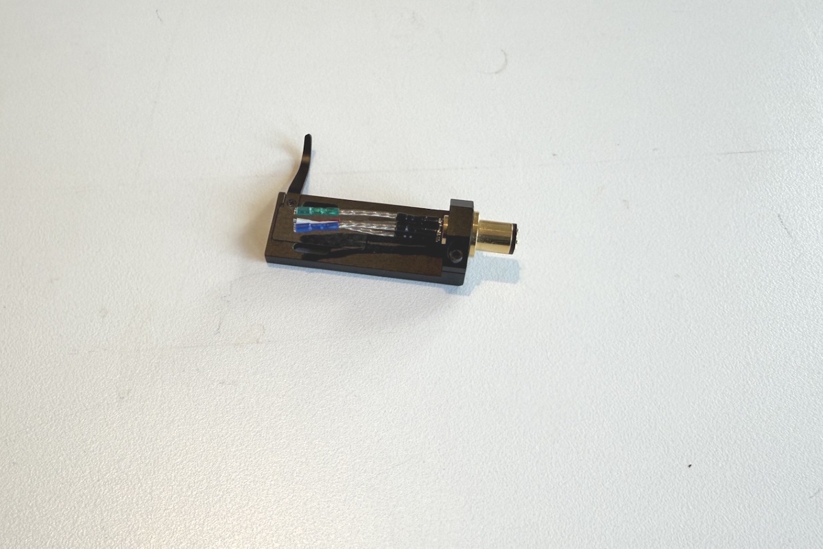 Ortofon LH9000 med uppgraderat kablage - Beg PU skal - 2