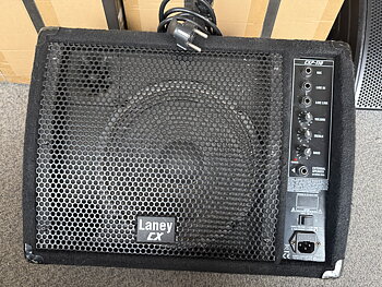 Laney CXP-110 monitor