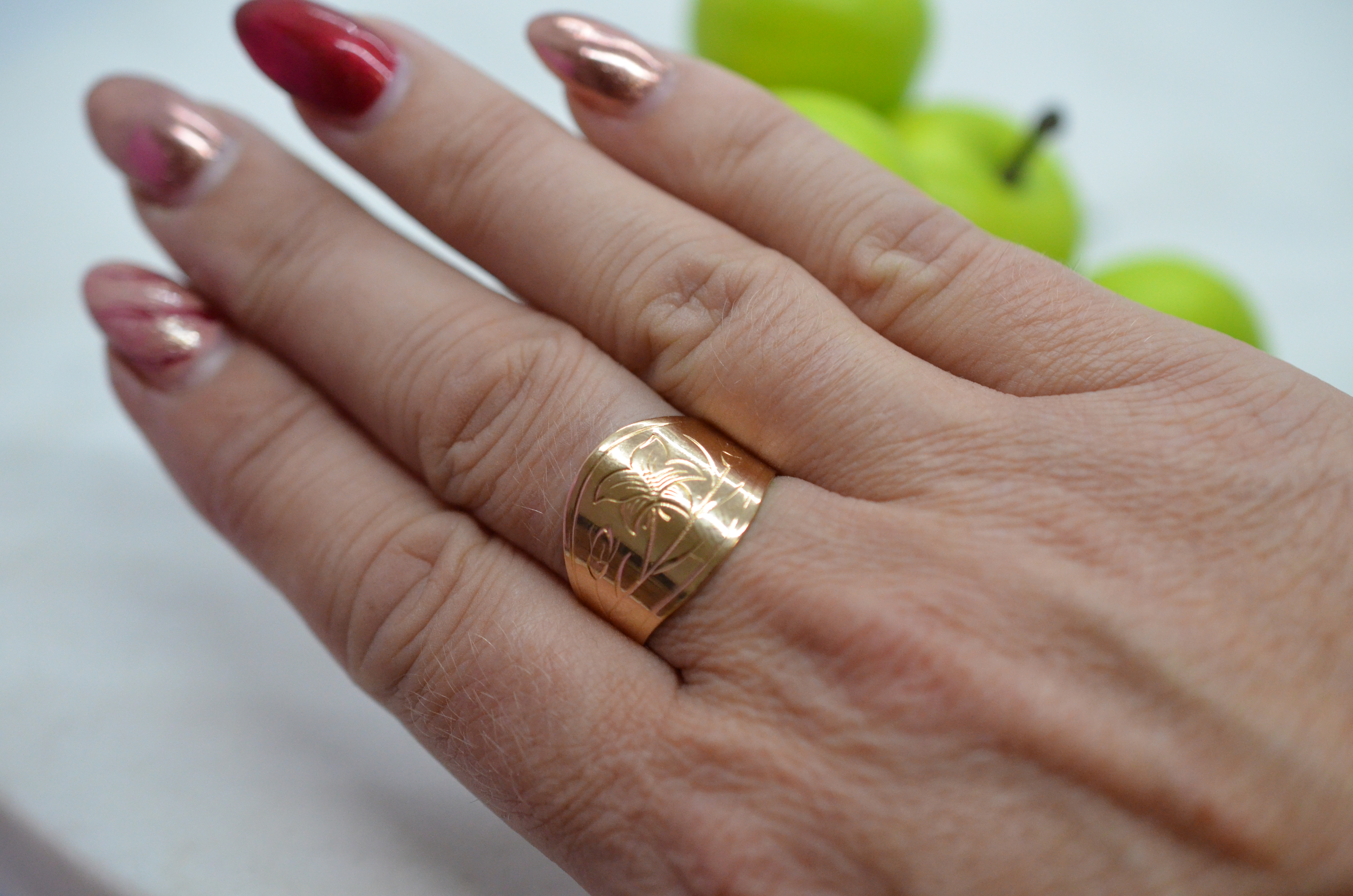 Vintage 18k patterned ring - 4