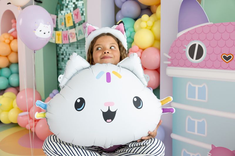 Gabby's Dollhouse kalas med stor Cakey folieballong