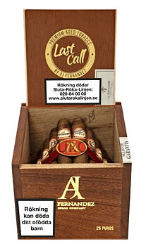 AJ Fernandez Last Call Pequenas Habano Corona Cigarrlåda 25-pack
