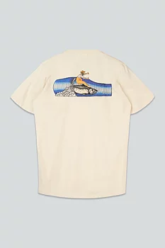Lakor Salmon Surfer T-shirt Rainy Day
