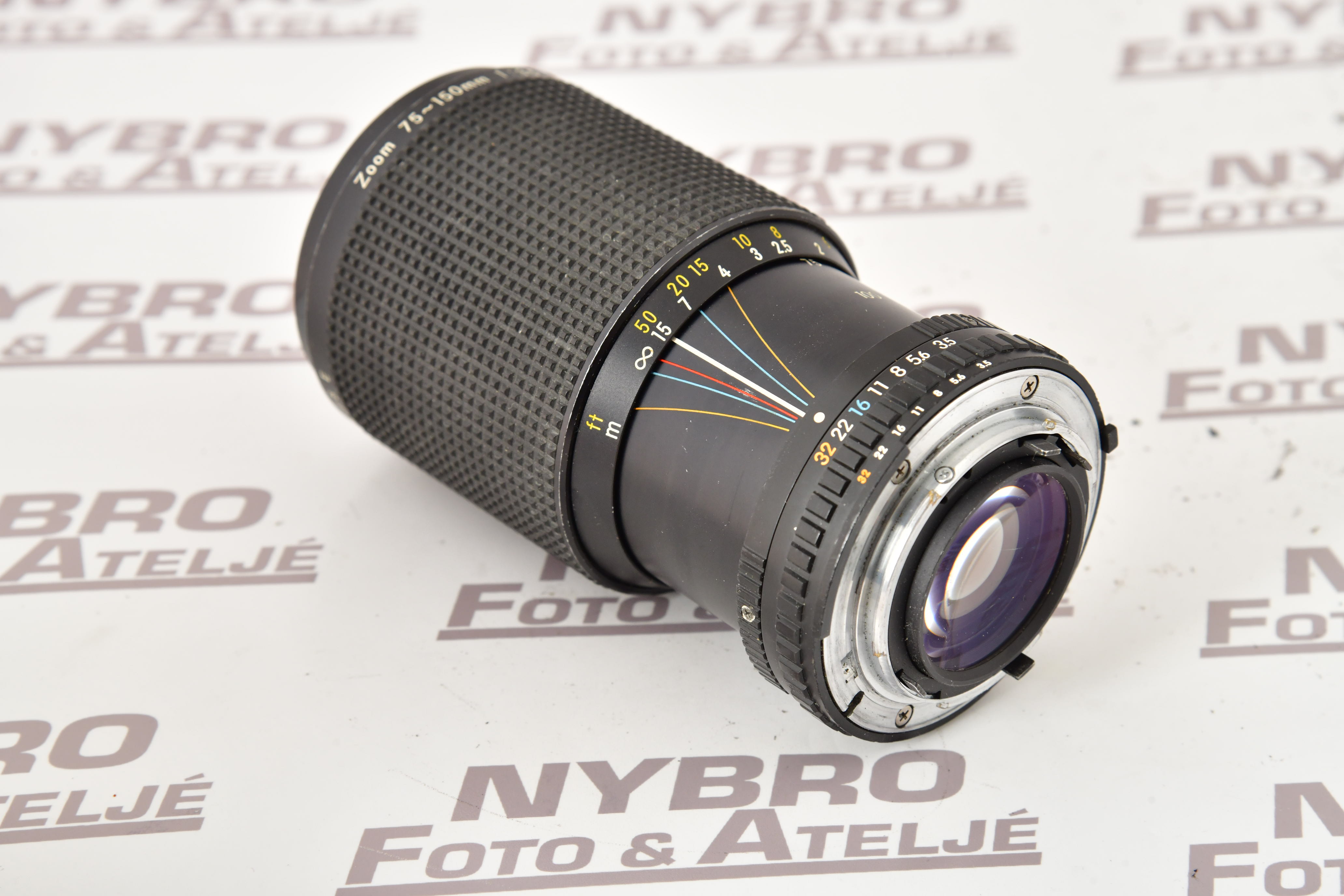 Nikon 75-150  E  3,5 - 2