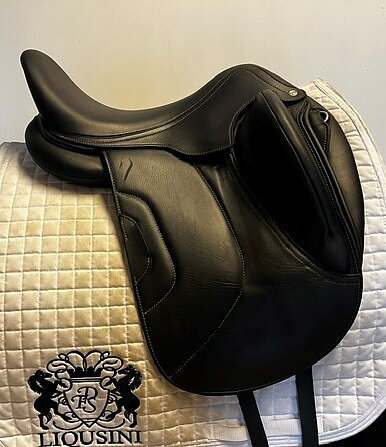 Dressyrsadel Antares 17,5"