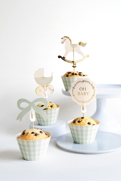 Ljusgröna rutiga cupcakes med Oh Baby toppers