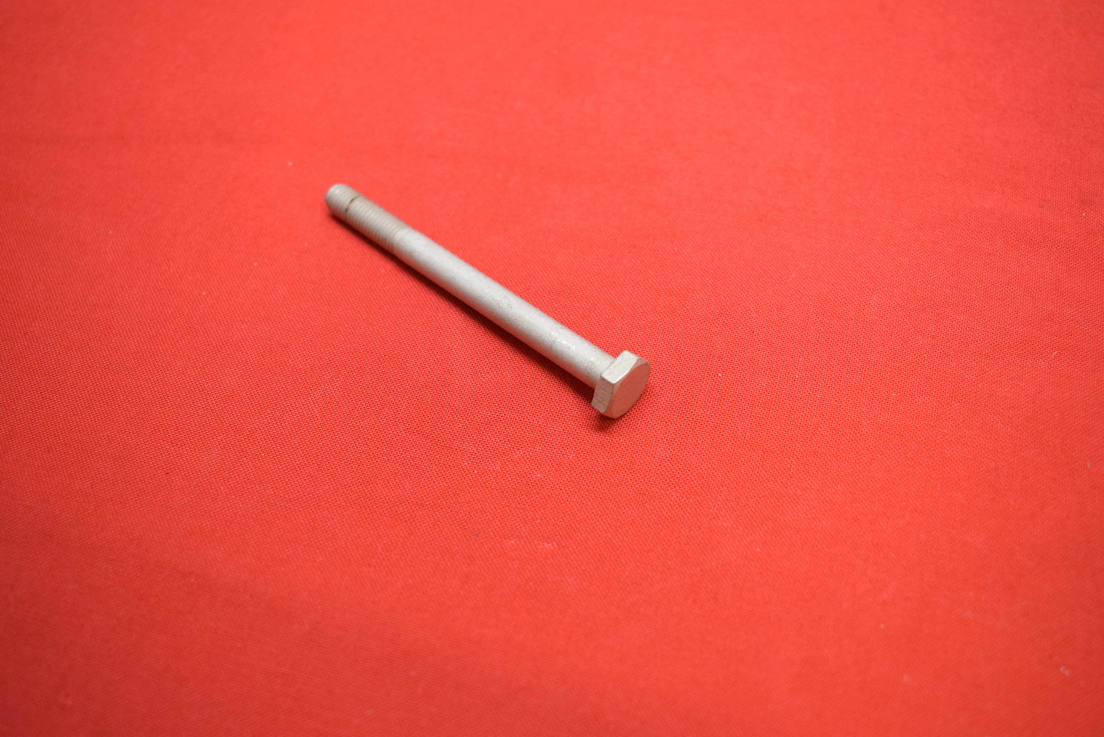 Bolt, 1/4''-28 X 2.750'' Nickel