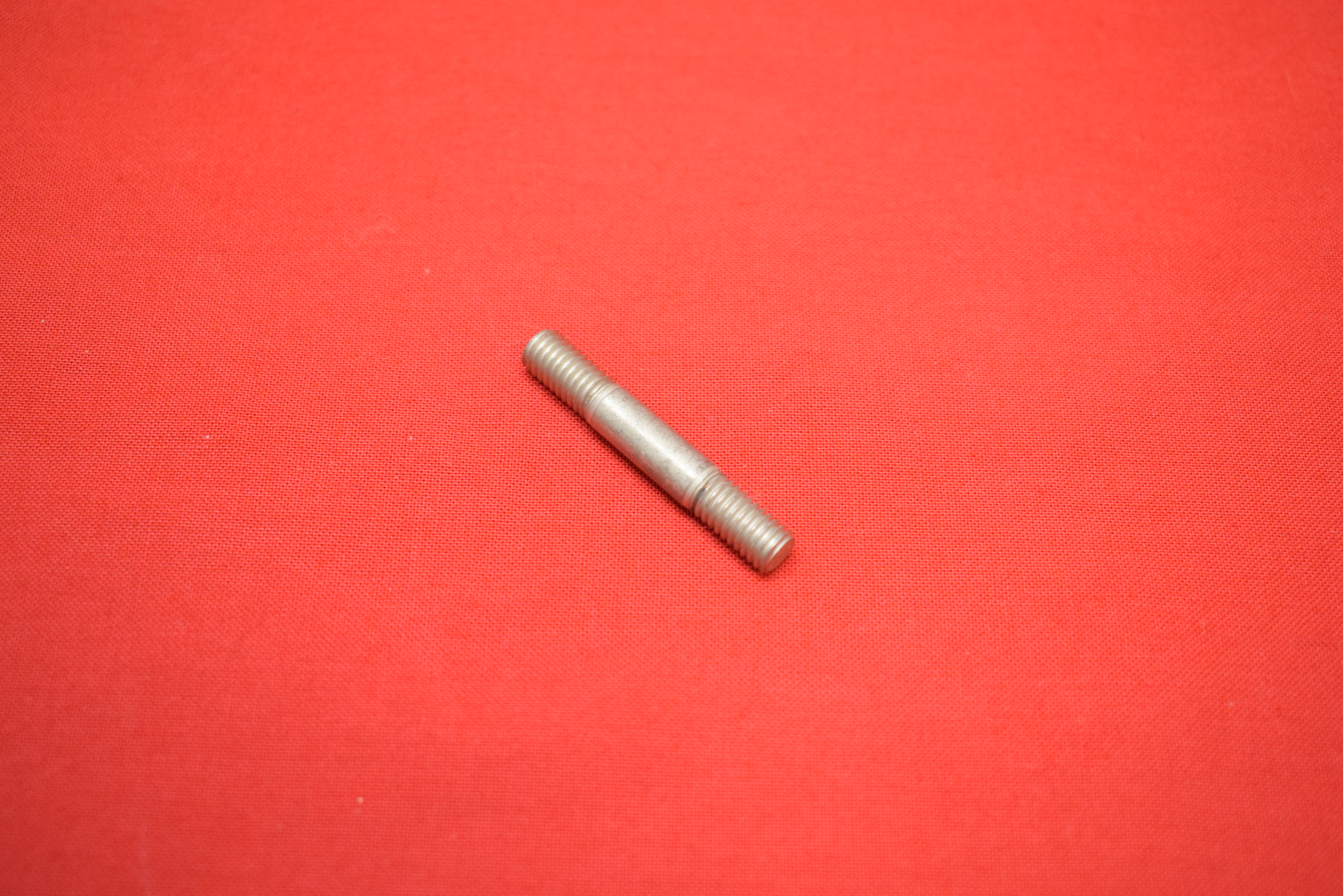 Casing Stud 1-5/8" Harley J JD 1910-29
