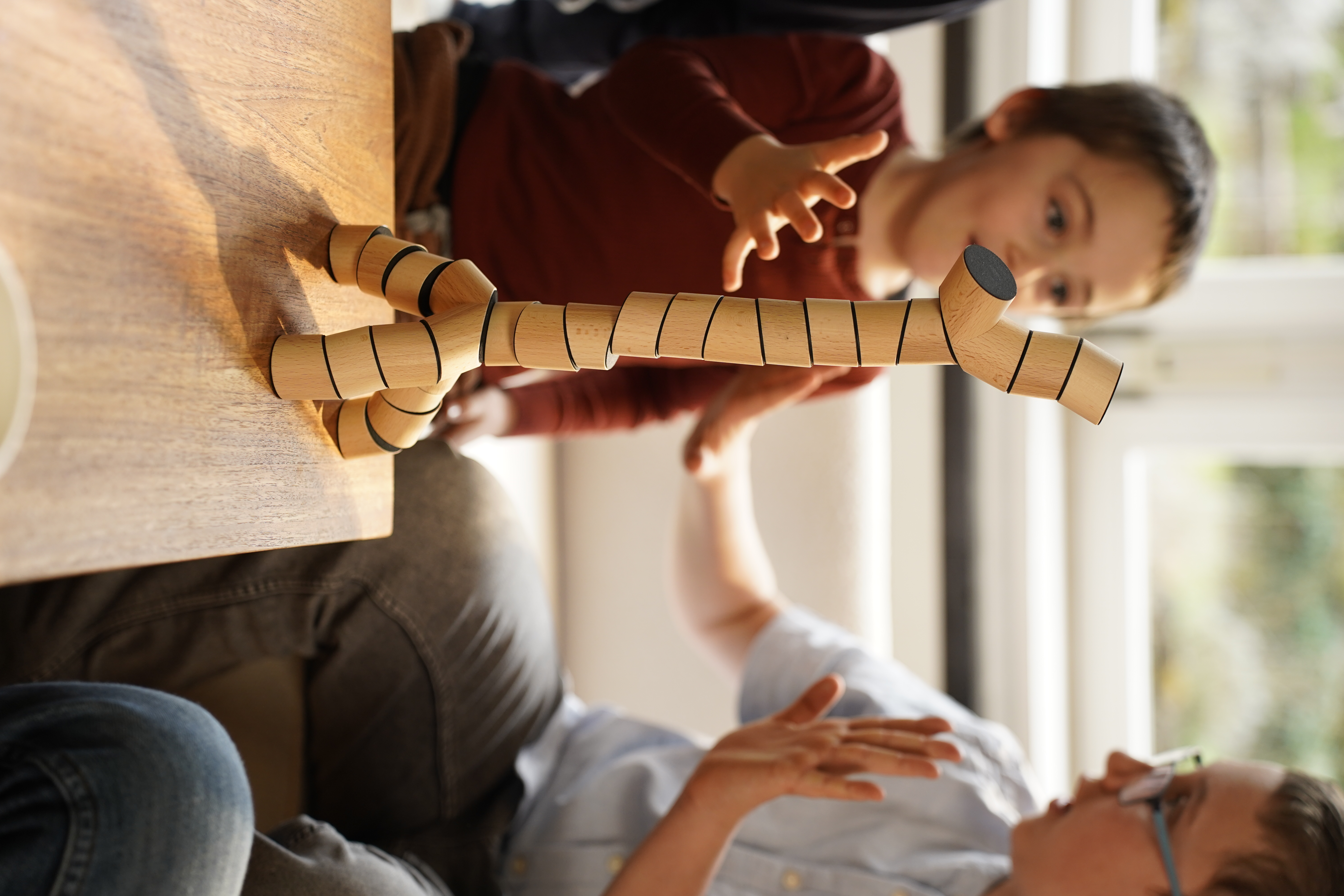 LOGGOS S Stapelspel i trä – 10 delar  - 4