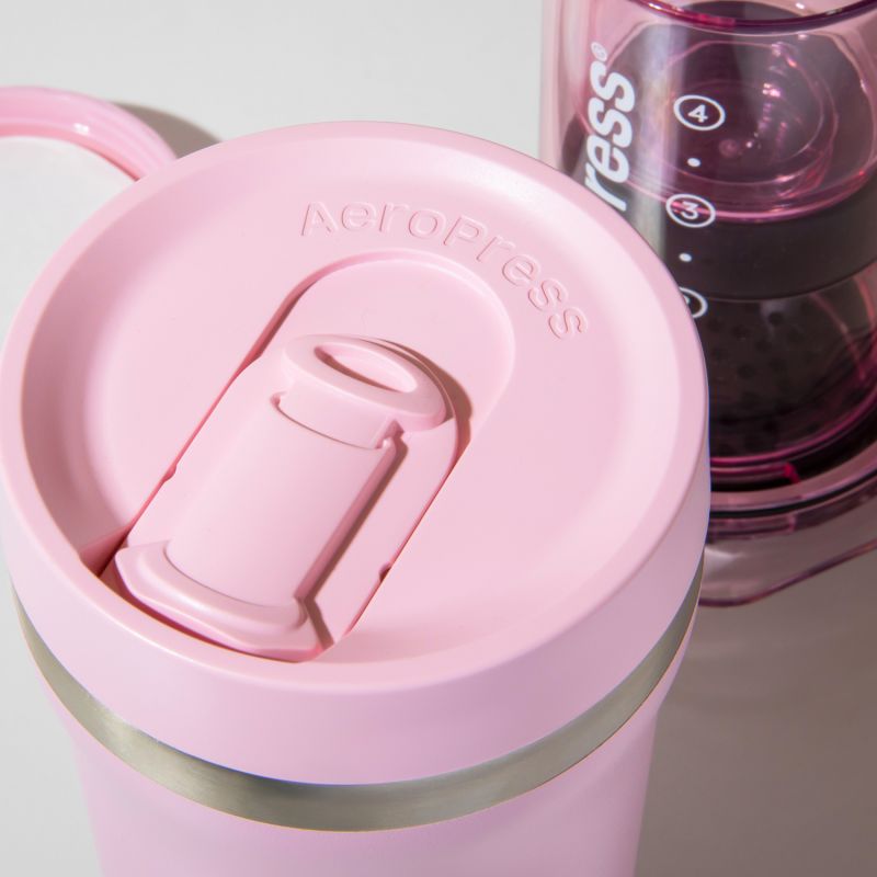 Aeropress GO PLUS - PINK - Kaffepress med behållare - 3