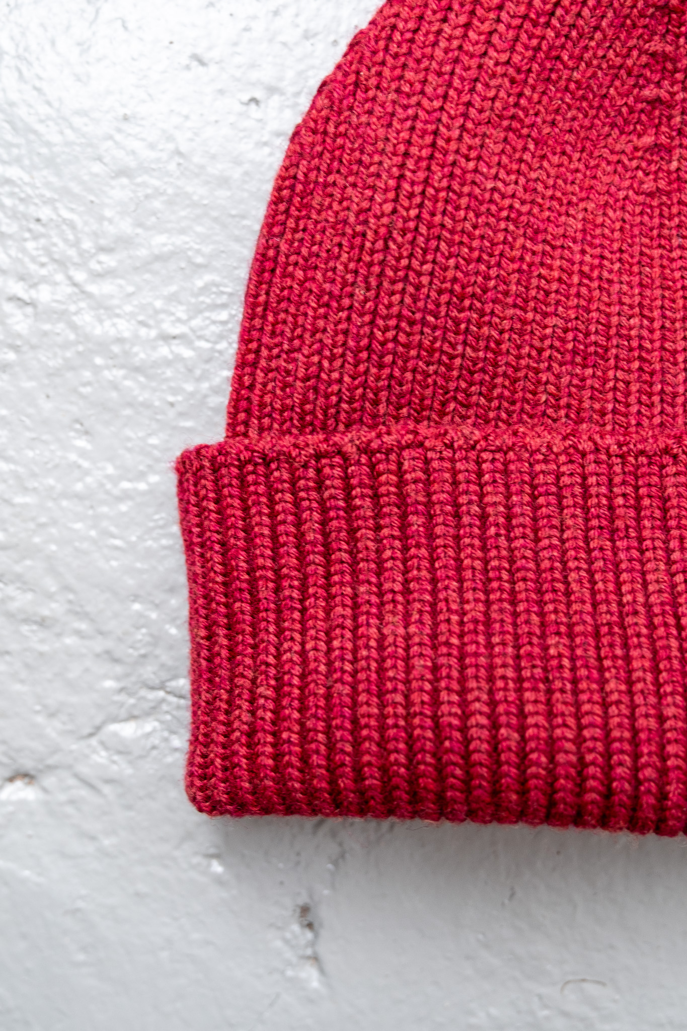 Nitto Knitwear - Ara Beanie Heather Red - 2
