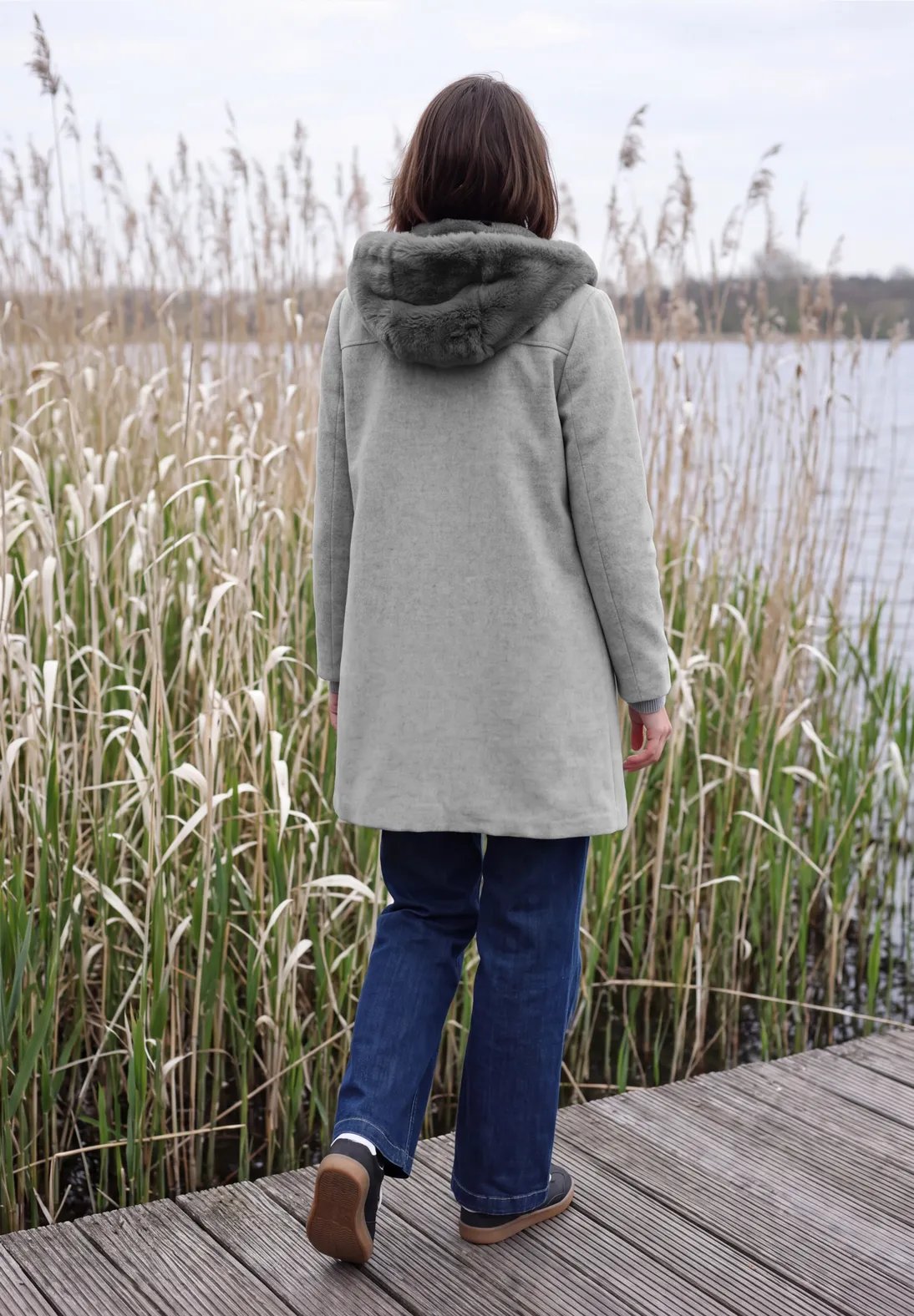 Wool Revers Coat w Fur Inlay - Cecil - 3