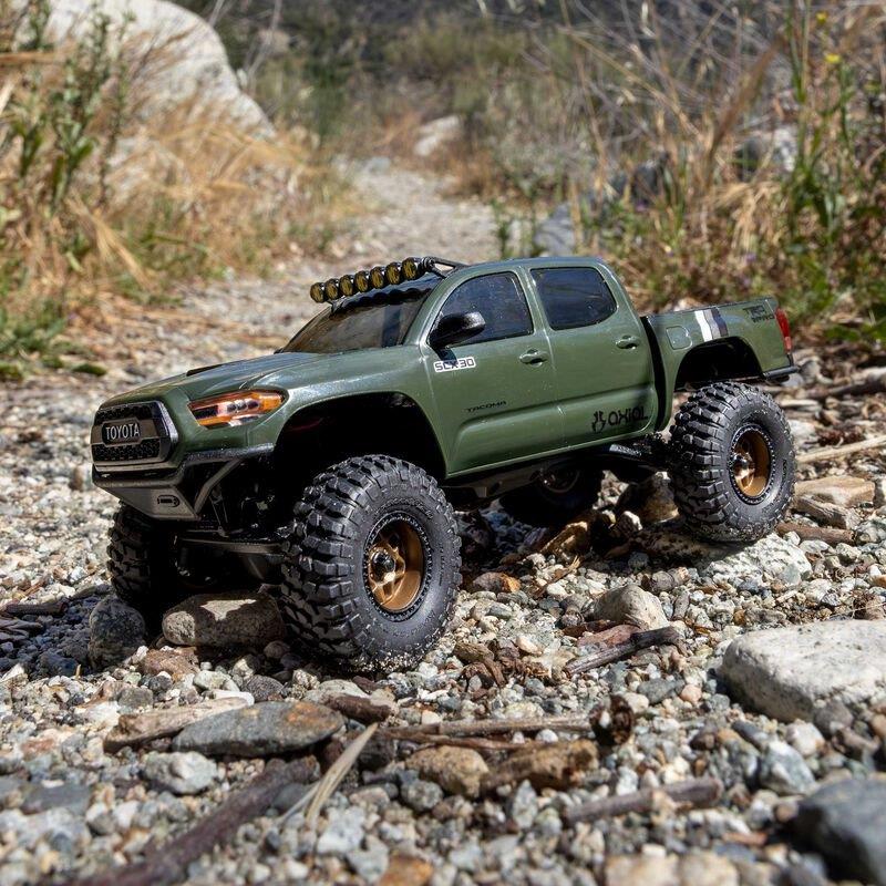 AXIAL 1/30 Axial SCX30 Toyota Tacoma (Battery & Charger Included) Green - 6