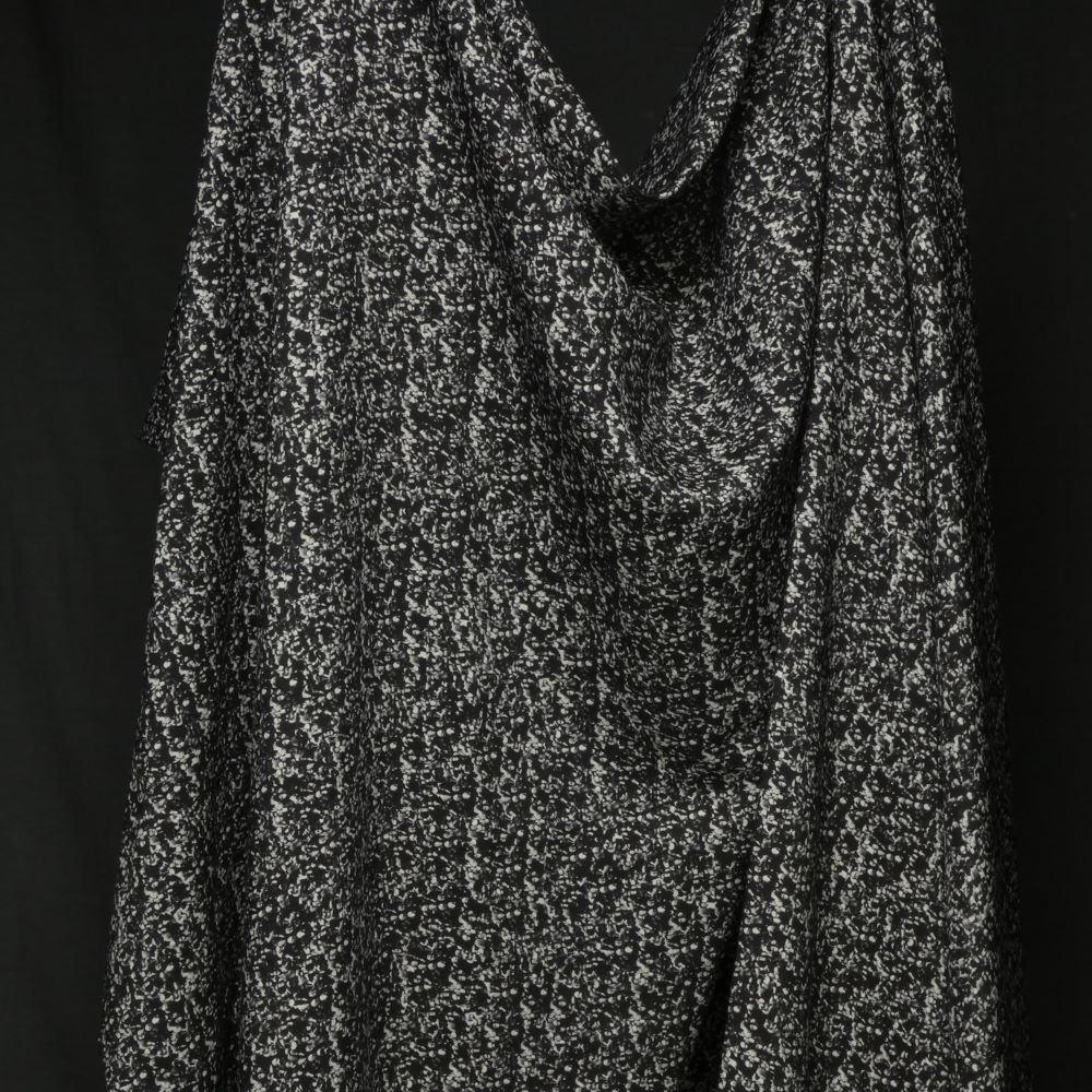 Printed Lyocell Black and white
